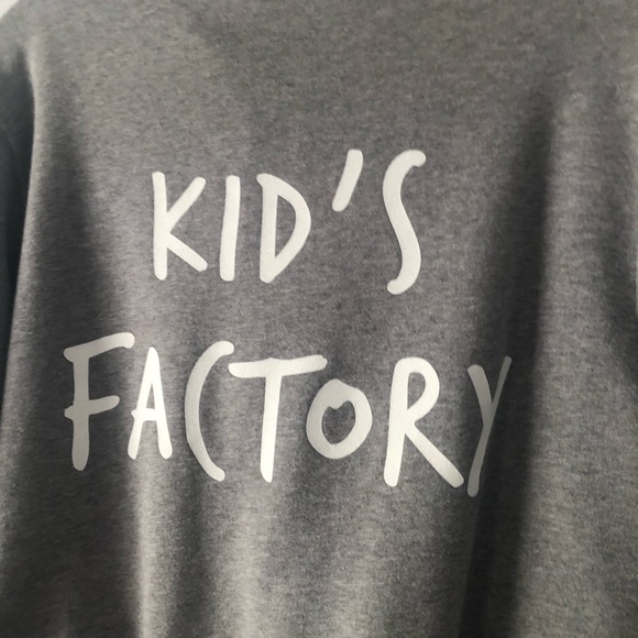 KID’S FACTORY LOGO ZIP UP SWEATSHIRT JACKET GREY MENS SMALL - Picture 7 of 8
